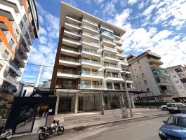 Новая квартира 1+1 в современном ЖК в 500 м от моря. Район Махмутлар