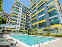 Квартира 3+1 в современном ЖК в самом центре Аланьи, с видом на горы. Район открыт для ВНЖ