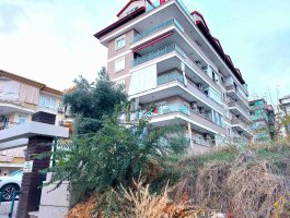 Дуплекс 6+1 под Гражданство в самом центре Аланьи, с видом на Аланийскую крепость