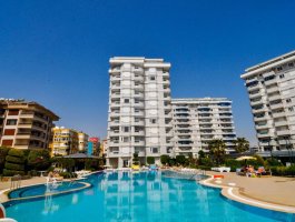 Квартира 2+1 в ЖК на первой береговой линии, в открытом районе для ВНЖ - Тосмур