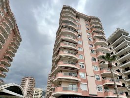 Квартира 2+1 с панорамным видом на море на первой береговой линии. Махмутлар