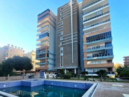 Квартира 1+1 с видом на горы, всего в 200 м от моря и пляжа. Район Махмутлар